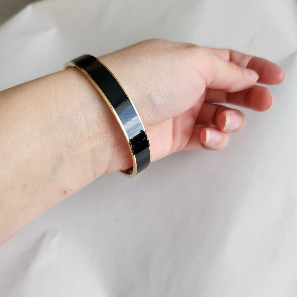 Kate Spade Gold plated Black enamel Bangle Bracelet Elegant Stamped Logo - Picture 8 of 12